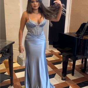 Sleek Silver-Blue Prom Dress with Beaded Bodice